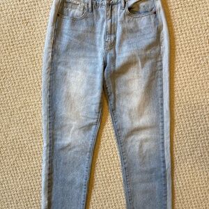 Pac Sun Women's Mom Denim Jean 26 Lite Wash